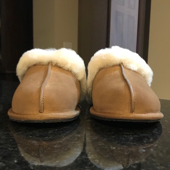 New UGG Scuffette II Suede Slippers, Slides, 7 - Picture 10 of 15